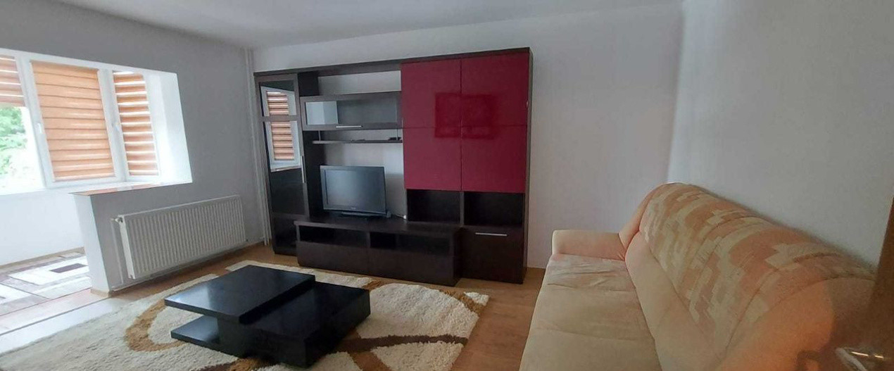 Apartament de inchiriat 2 camere,zona Tractorul,Brasov