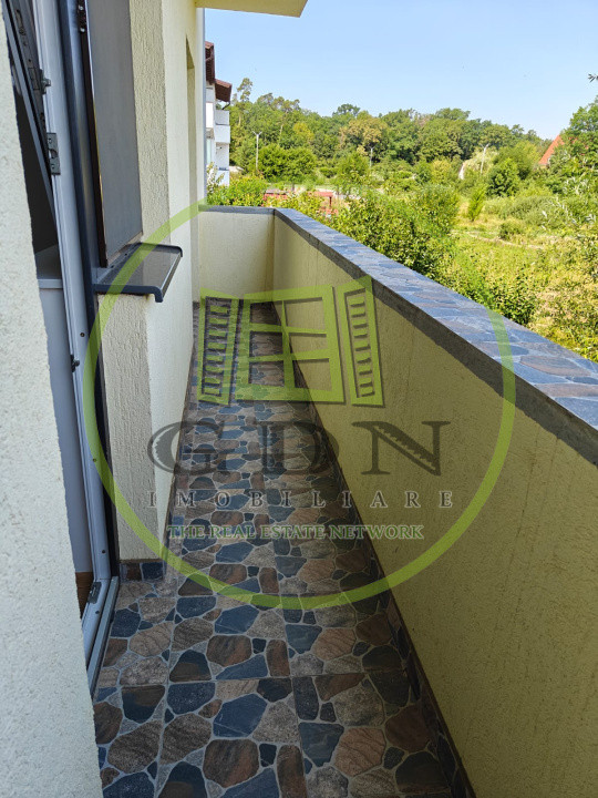 Apartament 3 cam.suprafata utila 75mp,2balcoane,Calea Cisnadiei