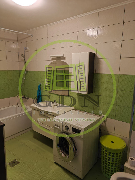 Apartament 3 cam.suprafata utila 75mp,2balcoane,Calea Cisnadiei