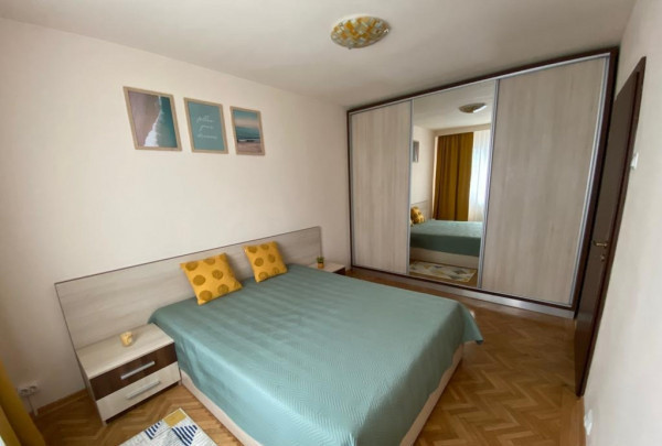 Apartament 2 camere de închiriat – Etaj 1, Luptei / Mihai Viteazu