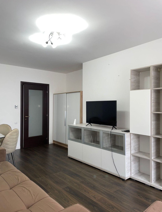 Apartament de închiriat, 3 camere, 80 mp utili, parter, cartier Kogălniceanu
