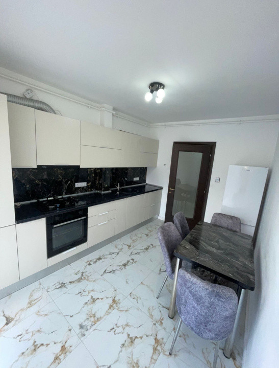 Apartament de închiriat, 3 camere, 80 mp utili, parter, cartier Kogălniceanu