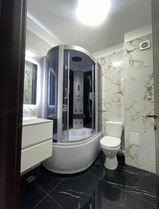 Apartament de închiriat, 3 camere, 80 mp utili, parter, cartier Kogălniceanu