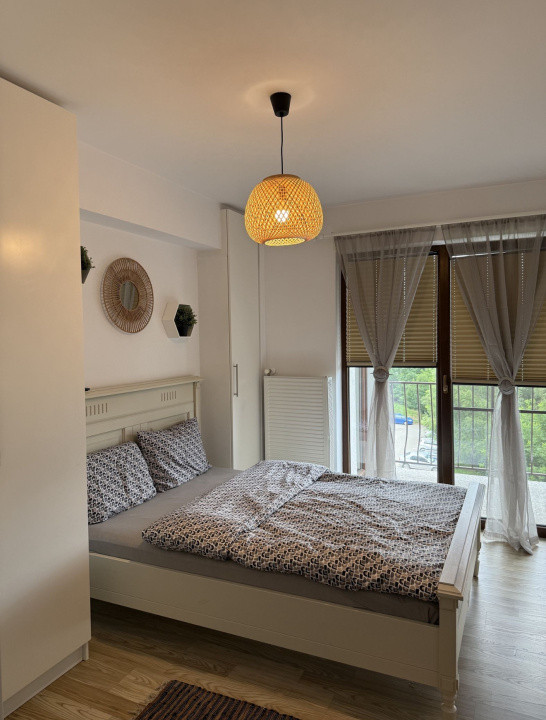 Apartament de închiriat, 3 camere, 80mp utili, zona Şelimbăr