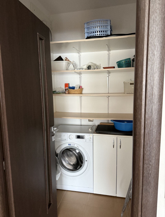 Apartament de închiriat, 3 camere, 80mp utili, zona Şelimbăr