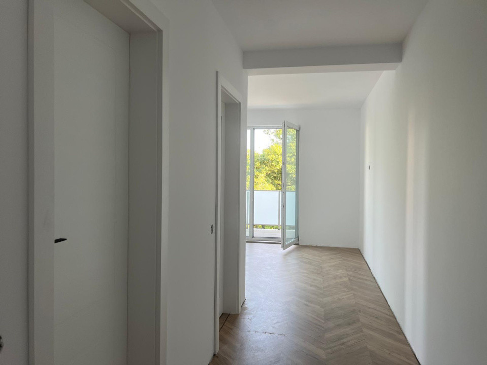 Apartament cu o camera si 9 mp de terasa zona Lamaietei