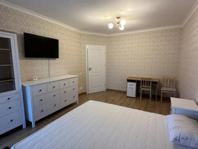 Închiriere apart. cu 1 cameră, 40 mp., Park Lake, lăngă Iulius Mall