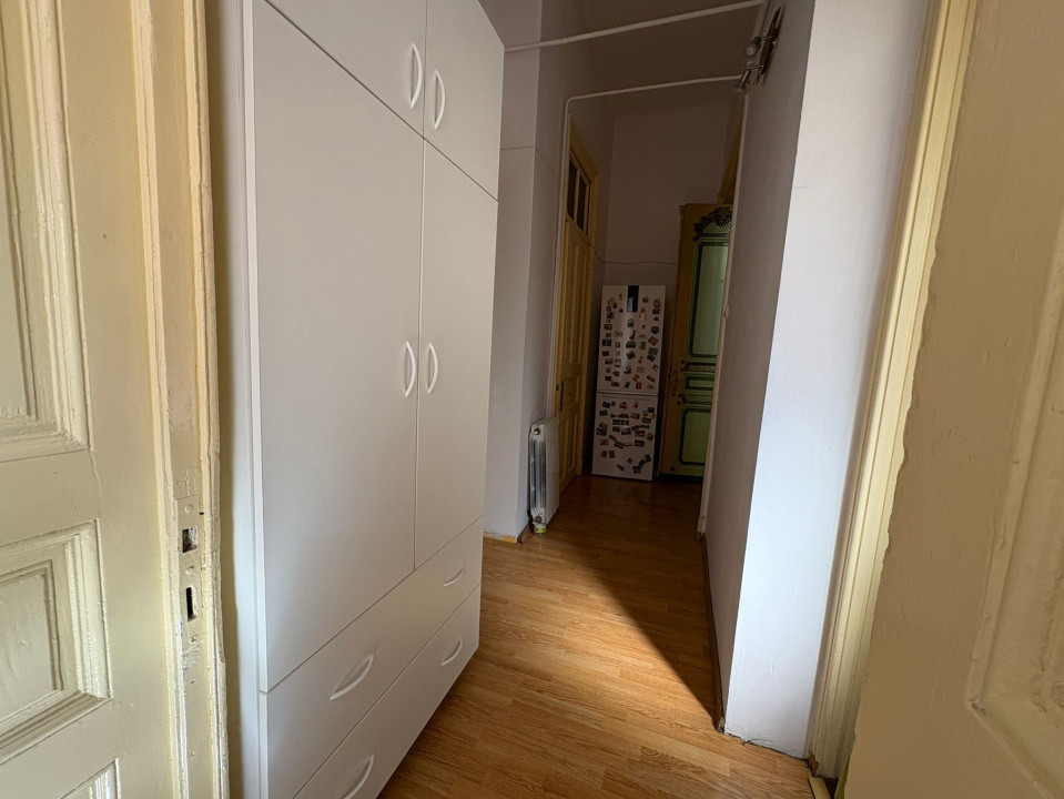 Apartament, 2 camere, 95 mp, decomandat, Zona Centrala
