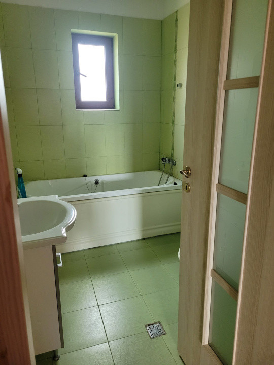 🏡 Apartament de închiriat – 2 camere, etaj 1, în vilă – Cartier Tilișca