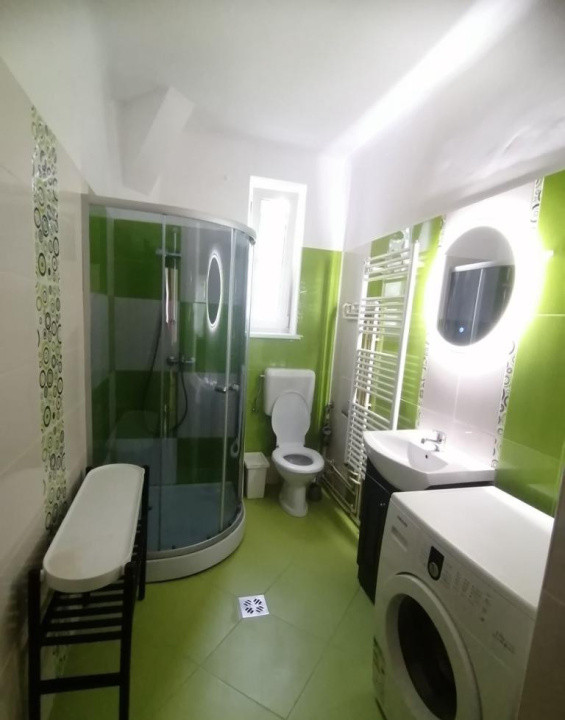 Apartament decomandat 2 camere ,zona linistita 