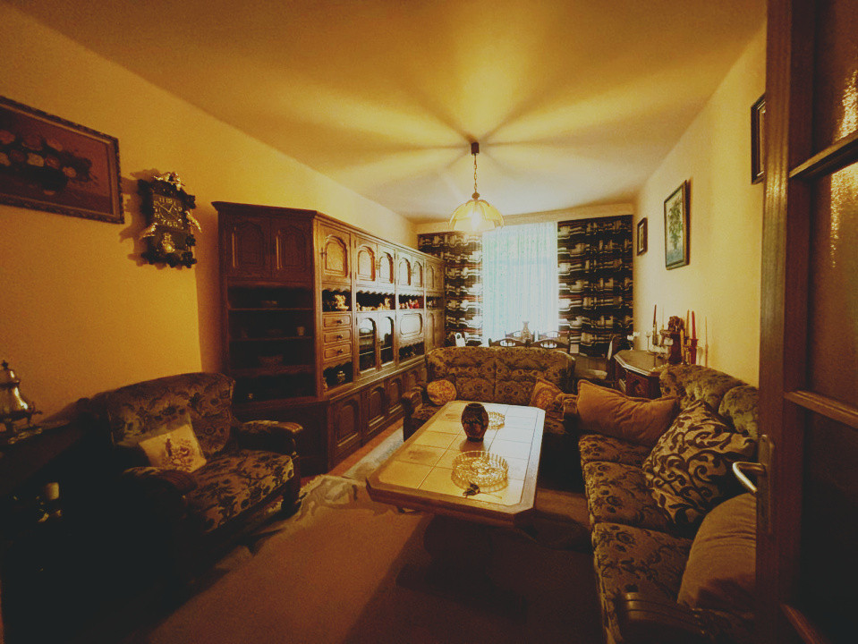Vanzare - apartament 2 camere — Baia Mare - Nicolae Iorga - zonă centrală