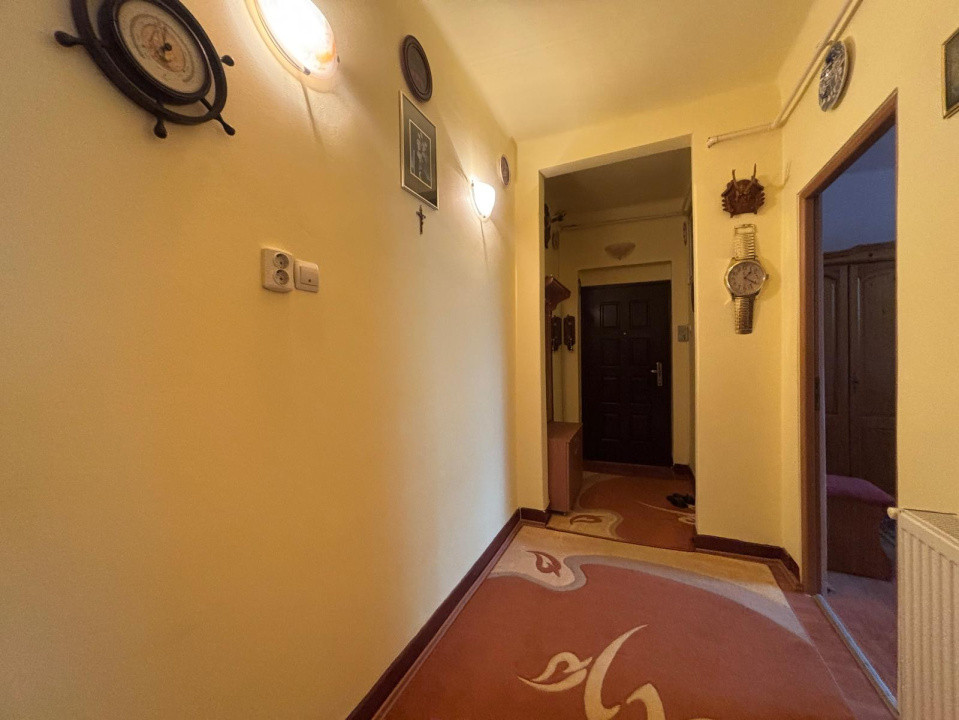 Vanzare - apartament 2 camere — Baia Mare - Nicolae Iorga - zonă centrală