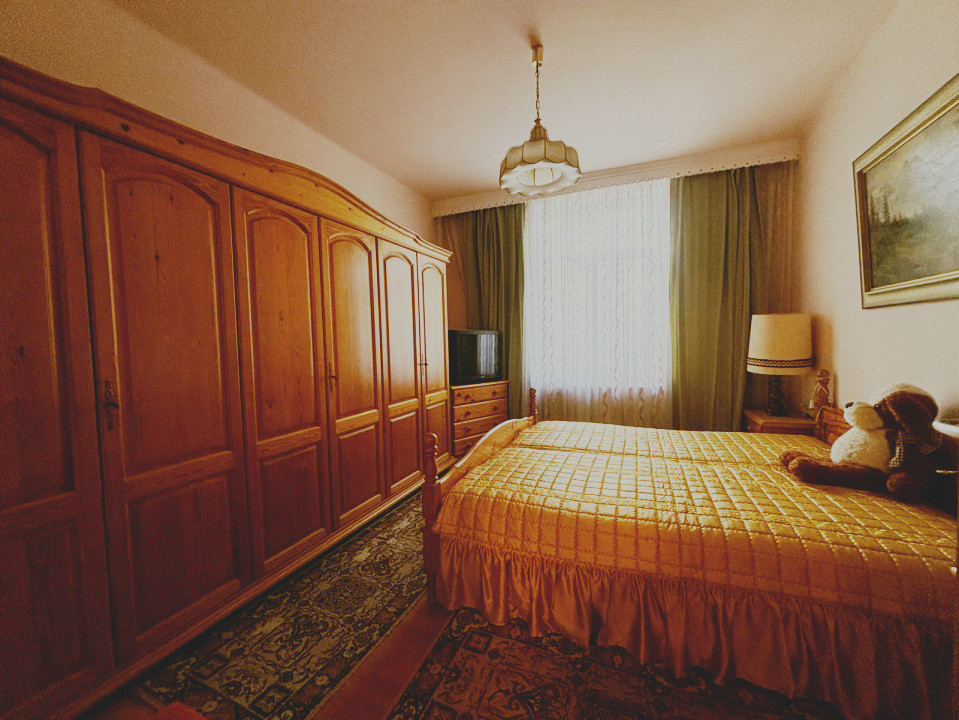 Vanzare - apartament 2 camere — Baia Mare - Nicolae Iorga - zonă centrală