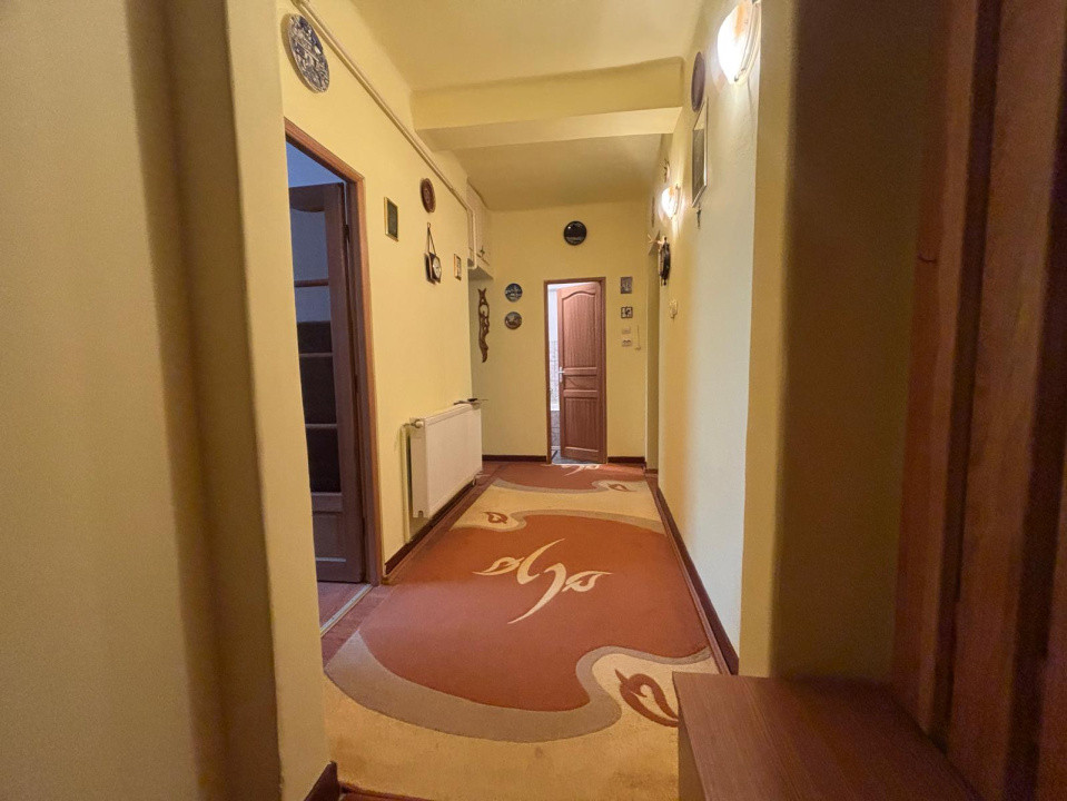 Vanzare - apartament 2 camere — Baia Mare - Nicolae Iorga - zonă centrală