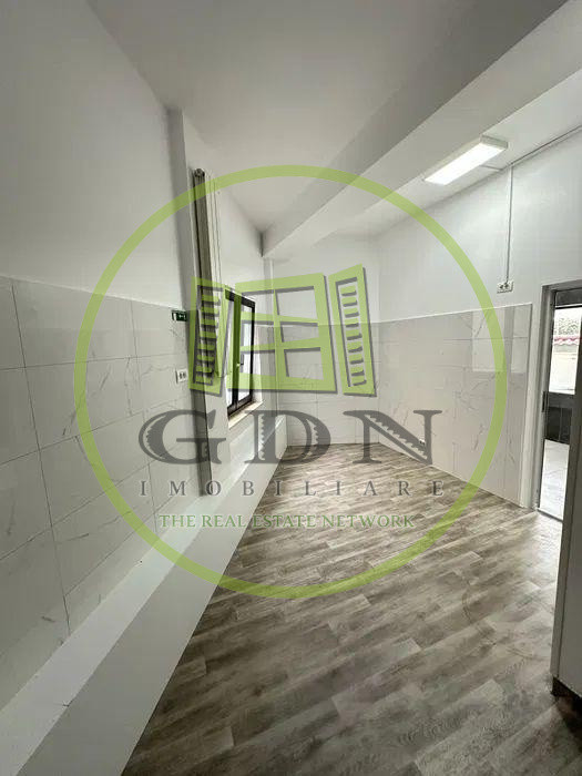 Spatiu comercial, 50 mp, Zona Centrala