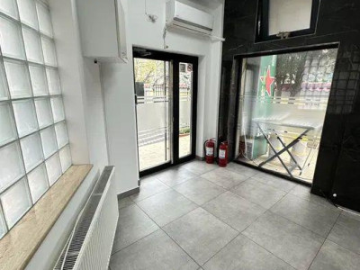 Spatiu comercial, 50 mp, Zona Centrala