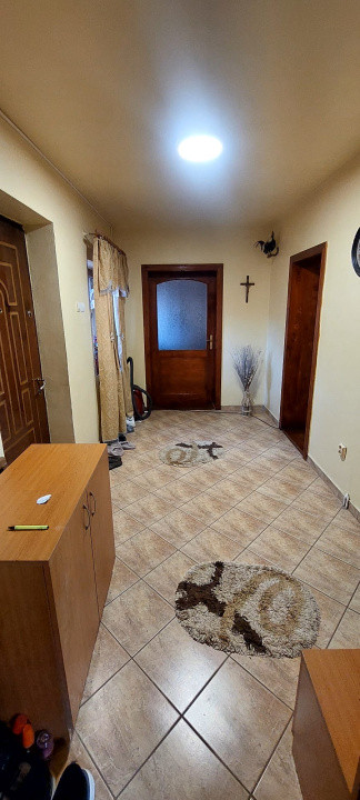 Casa 4 cam,suprafata utila 115mp, si teren 694mp,spre vanzare in Ocna Sibiului