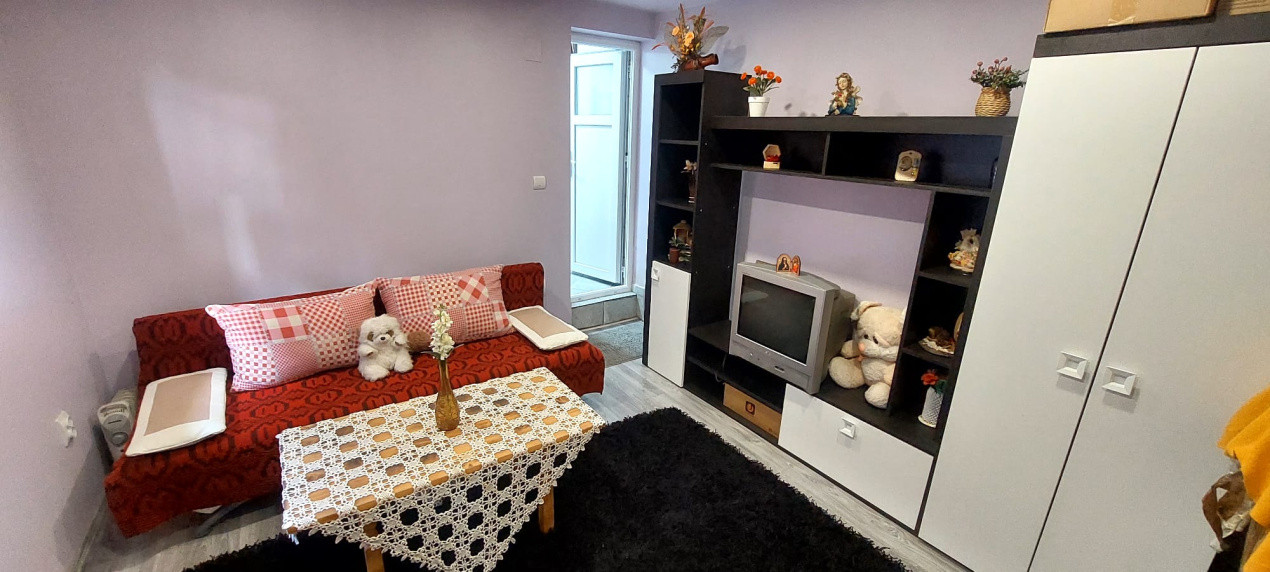 Casa 4 cam,suprafata utila 115mp, si teren 694mp,spre vanzare in Ocna Sibiului