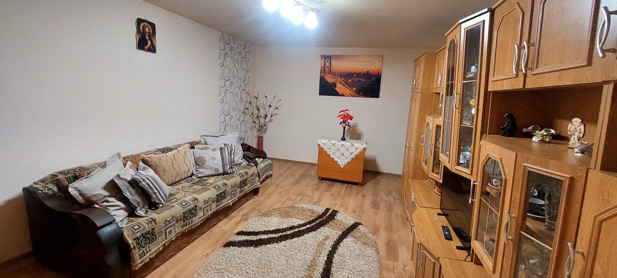 Casa 4 cam,suprafata utila 115mp, si teren 694mp,spre vanzare in Ocna Sibiului