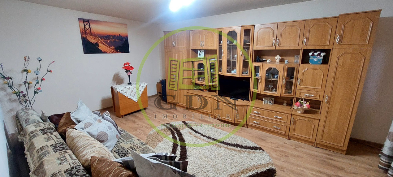 Casa 4 cam,suprafata utila 115mp, si teren 694mp,spre vanzare in Ocna Sibiului