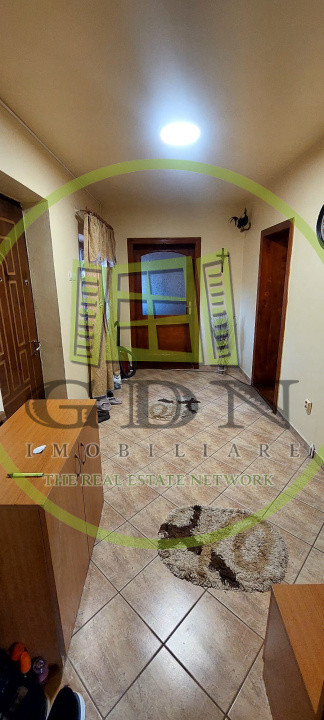 Casa 4 cam,suprafata utila 115mp, si teren 694mp,spre vanzare in Ocna Sibiului