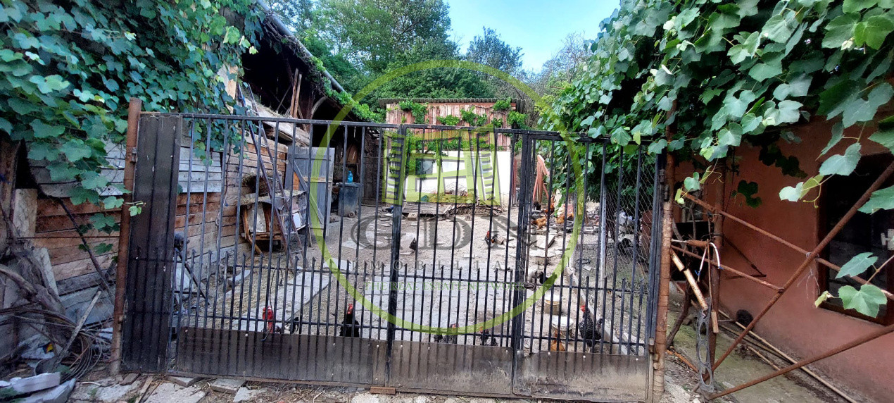 Casa 4 cam,suprafata utila 115mp, si teren 694mp,spre vanzare in Ocna Sibiului