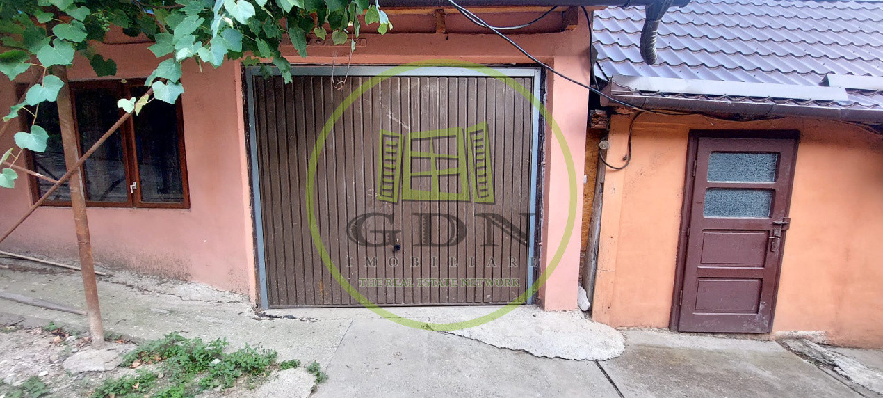 Casa 4 cam,suprafata utila 115mp, si teren 694mp,spre vanzare in Ocna Sibiului