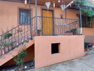 Casa 4 cam,suprafata utila 115mp, si teren 694mp,spre vanzare in Ocna Sibiului