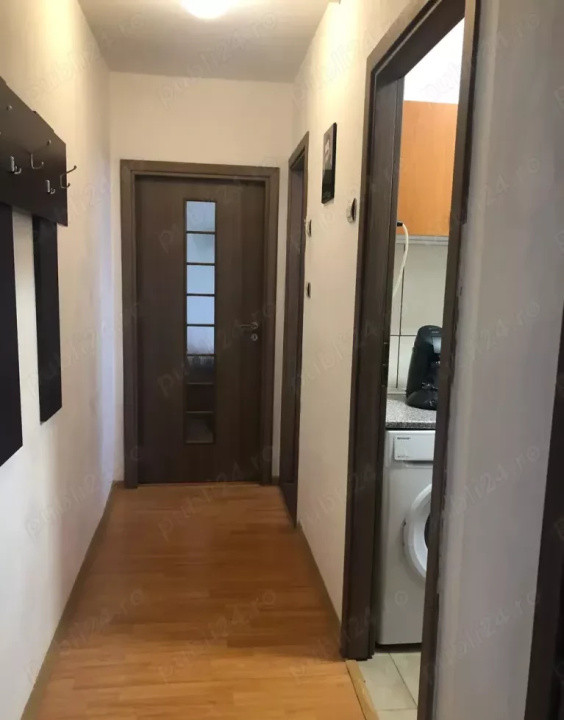Apartament 3 camere – Str. Plugarilor, etaj 1, izolat termic
