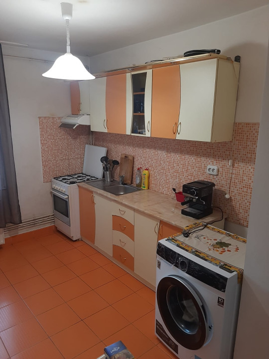 Apartament de vânzare - 2 camere et. 2, Reghin bld. Unirii