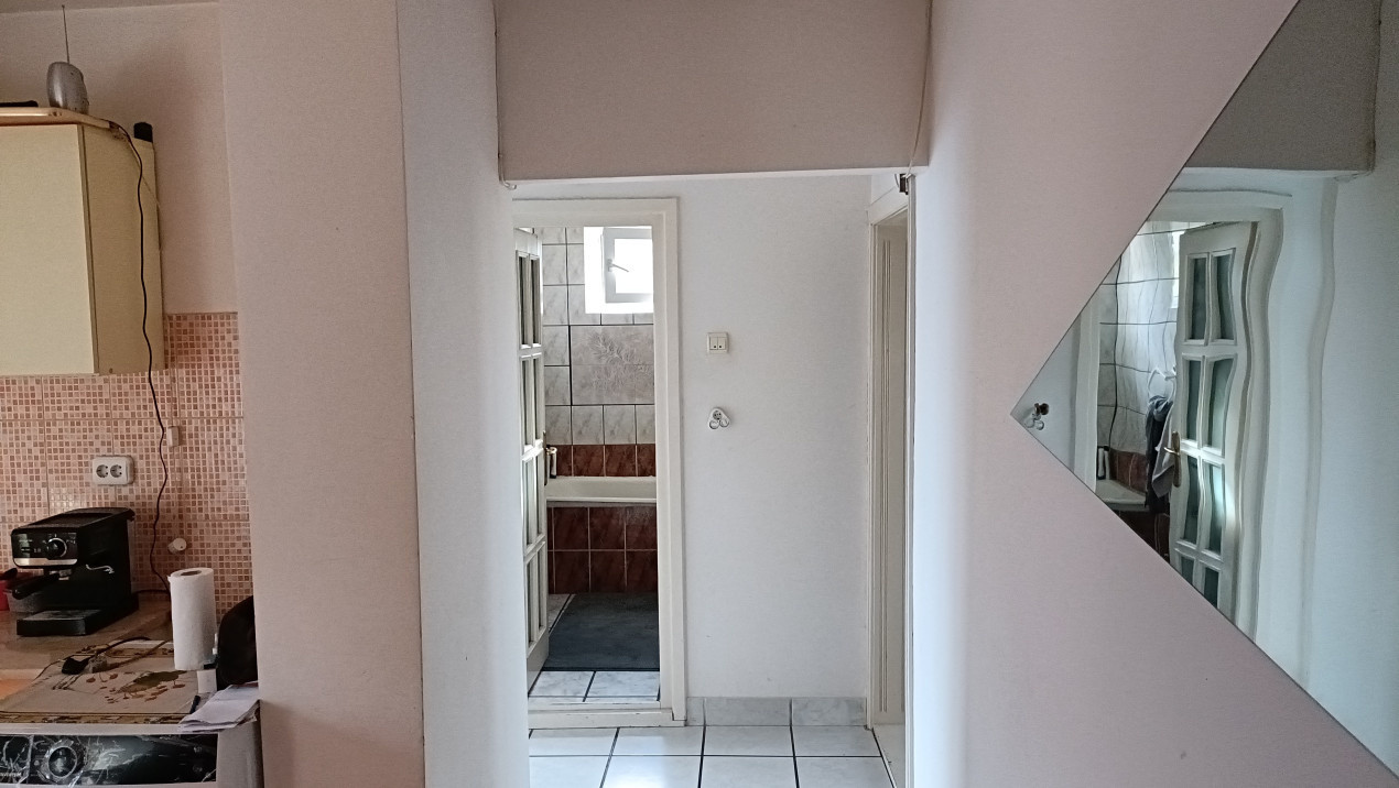 Apartament cu 2 camere de vânzare în Reghin