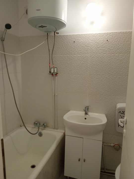 📍 Garsonieră de vânzare – 25 mp | Parter | Zonă căutată din oraș!