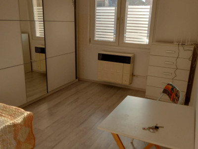 📍 Garsonieră de vânzare – 25 mp | Parter | Zonă căutată din oraș!