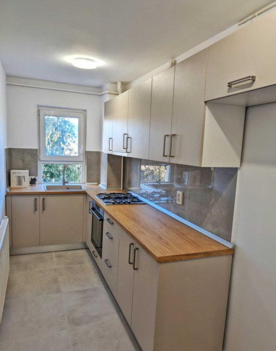 Apartament 2 camere | Centru Civic - zona Cec Bank