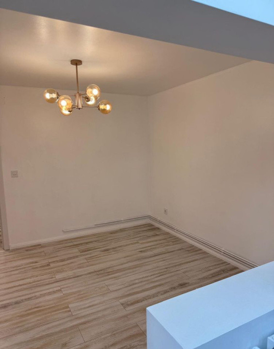Spațiu comercial de închiriat – 63 mp, parter – Zona Scriitorilor