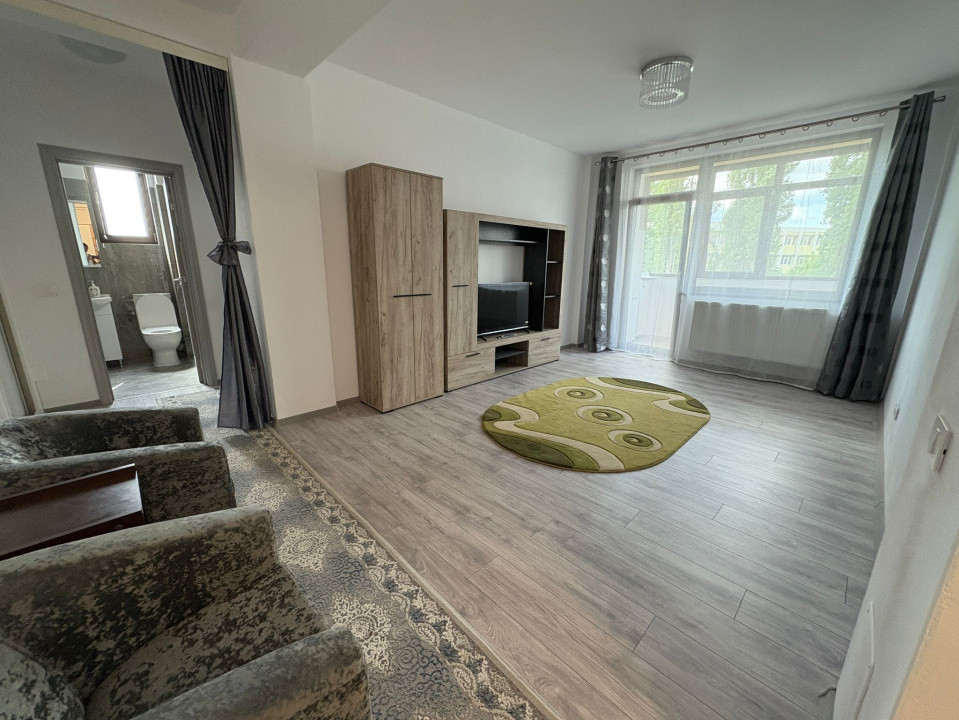 Apartament 3 camere, decomandat, 70 mp, Cartier Cornitoiu, zona Liceul Bibescu 
