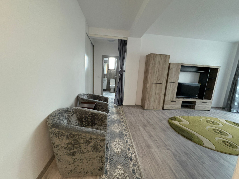 Apartament 3 camere, decomandat, 70 mp, Cartier Cornitoiu, zona Liceul Bibescu 