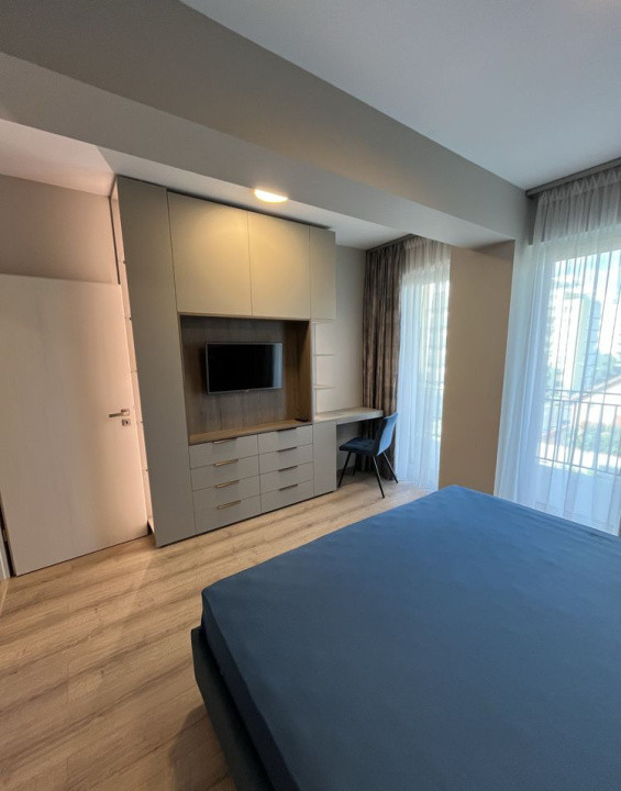 Apartament 3 camere ultramodern,cu vedere catre Tampa,langa Mall Coresi