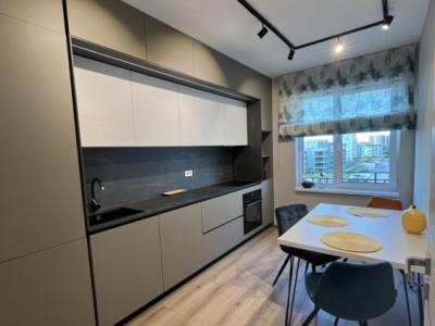 Apartament 3 camere ultramodern,cu vedere catre Tampa,langa Mall Coresi