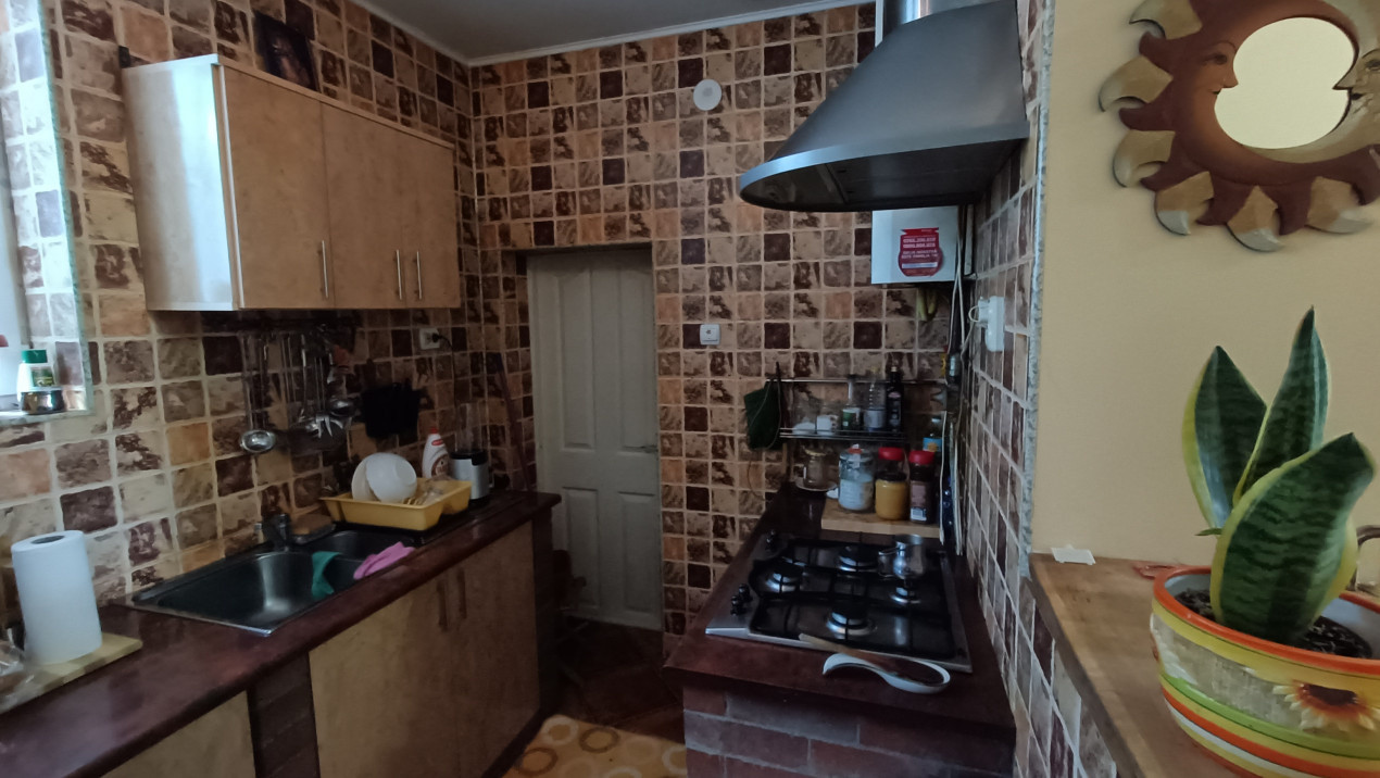 Casă de vânzare în Reghin zona centrală 4 camere - duplex cu intrare separată