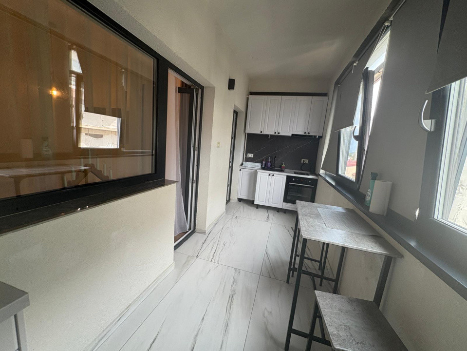Apartament, 3 camere, decomandat, 80 mp, Calea Severinului, Zona Promenada