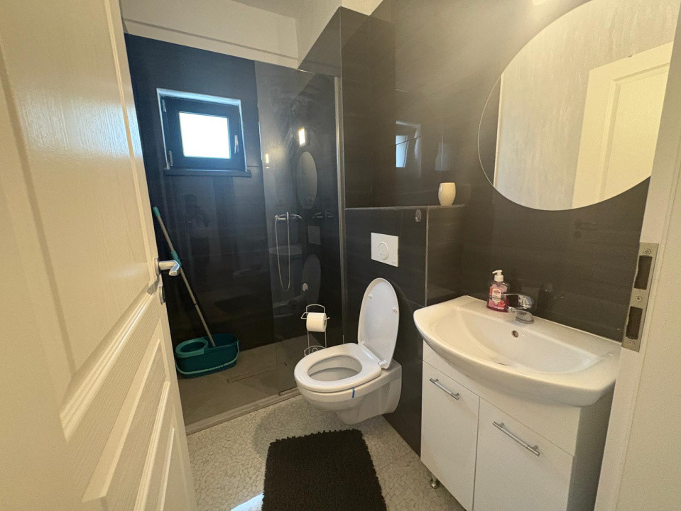 Apartament, 3 camere, decomandat, 80 mp, Calea Severinului, Zona Promenada