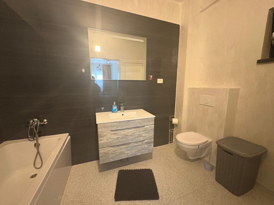 Apartament, 3 camere, decomandat, 80 mp, Calea Severinului, Zona Promenada