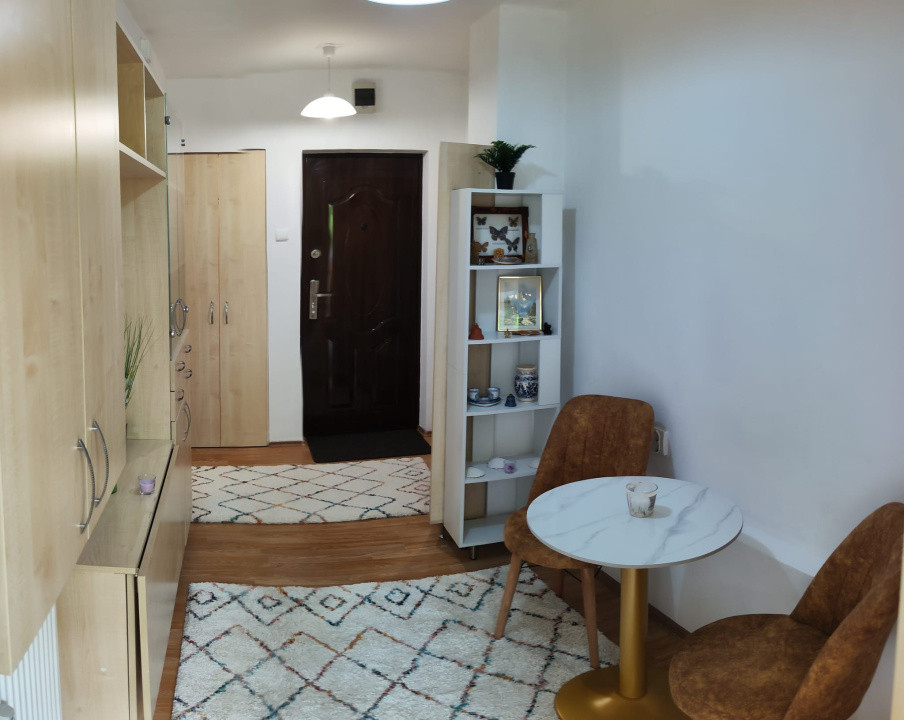 Ofertă de vânzare apart. cu 2 camere, Gheorgheni, 160000 Eur