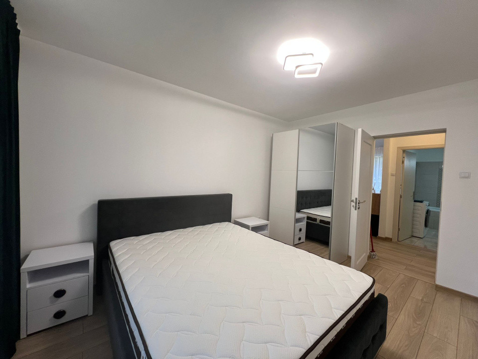 Apartament cu 3 camere zona Vivo Mall