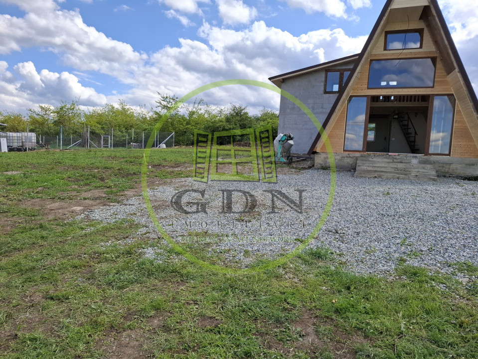 🏡 Casă tip A-Frame de vânzare – Daia Nouă