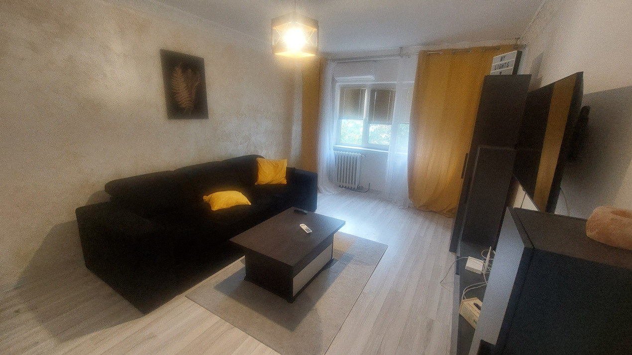 Apartament doua camere decomandat, etajul 3, Brazda zona Regia de Tutun