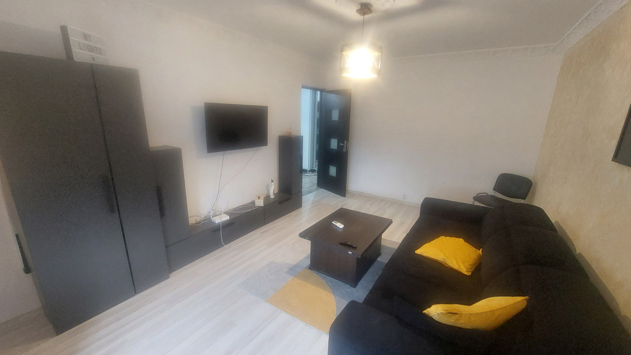 Apartament doua camere decomandat, etajul 3, Brazda zona Regia de Tutun