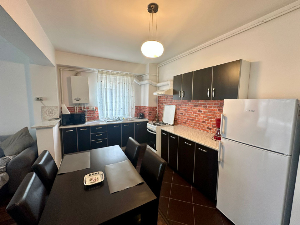 Chirie apartament 3 camere Daliei
