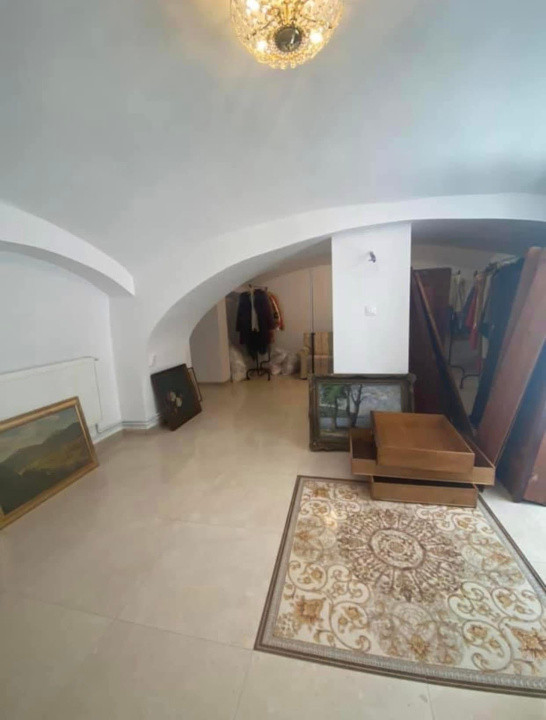 Casa de vanzare , Centrul Vechi 